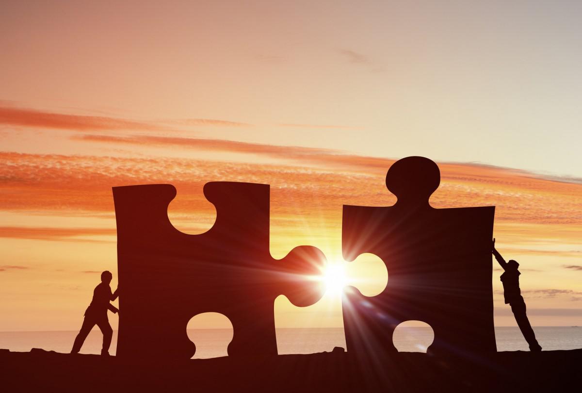 business-partnership-1200x810