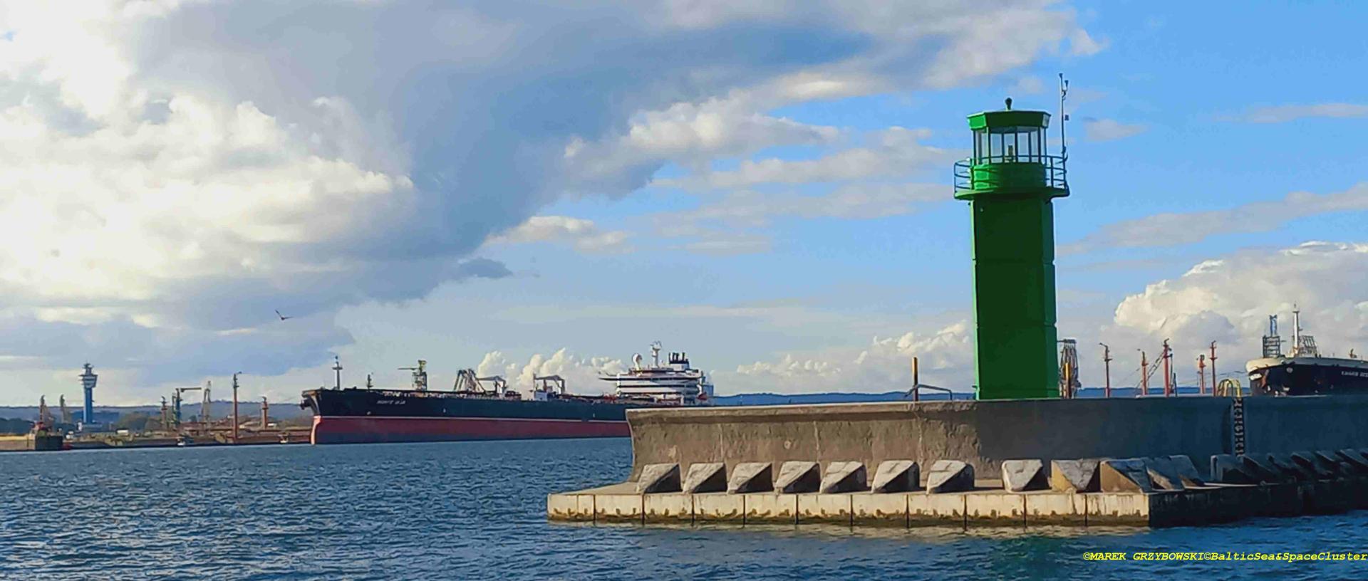  1 GDANSK 1 FALOCHRON PORT POLNOCNY