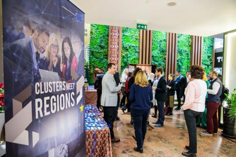 Clusters meet Regions Iasi